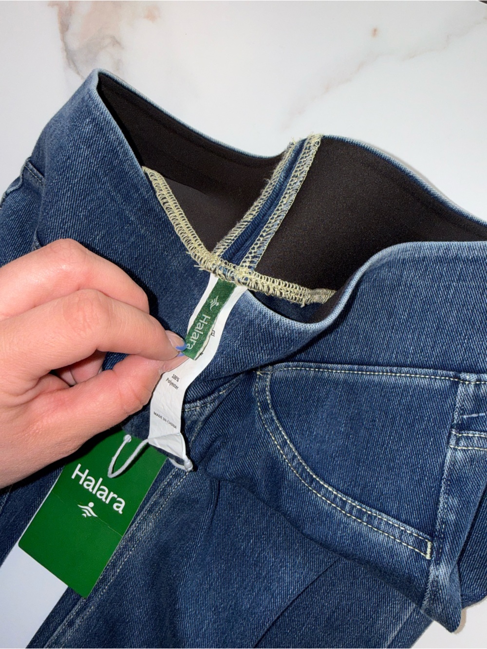 NWT HALARA (XS) Brand New Polyester 'Jeans' with Elastic Pull-On Waistband - Picture 2 of 6